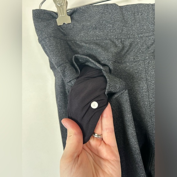 Lululemon Men's Pants Sweatpants Straight Leg Kung Fu Luon Grey Large - Picture 7 of 8